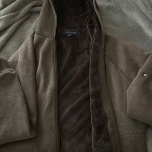 Brown Tommy hoody XL. Like new